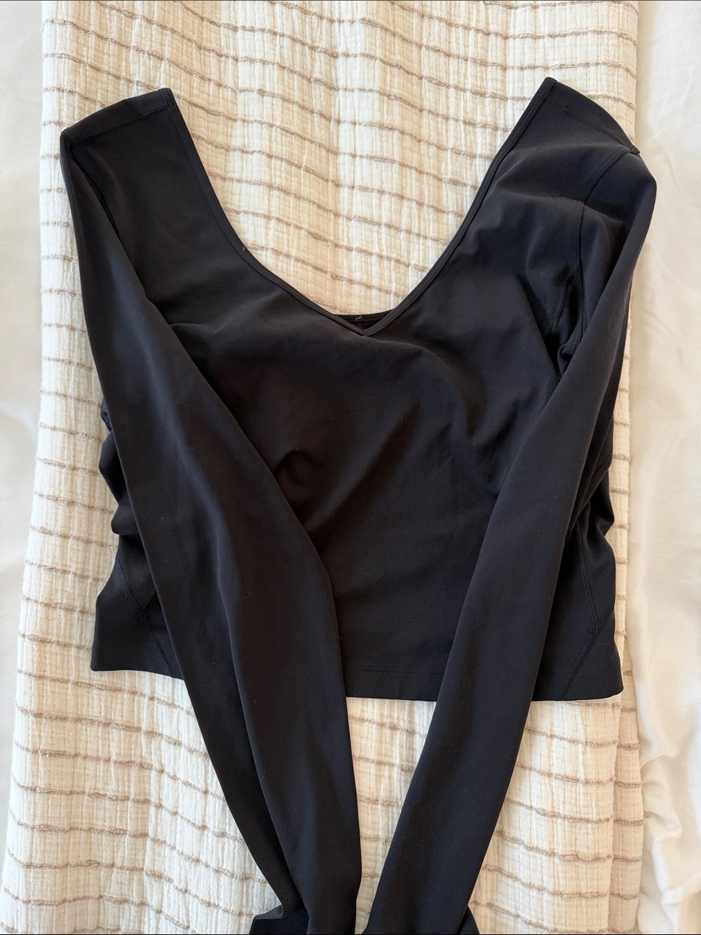 Lululemon top - Picture 2 of 2